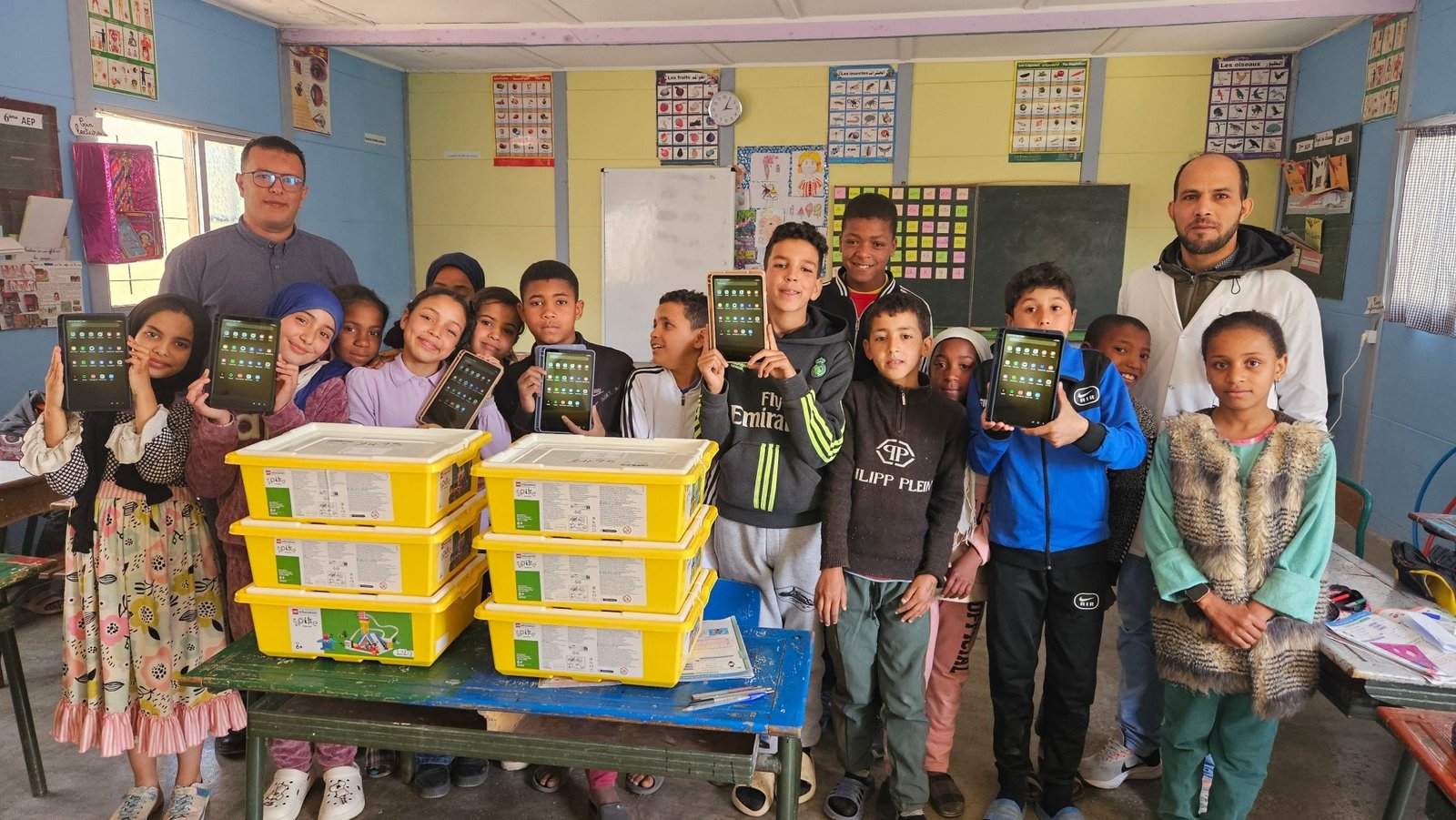 L’école IRZI remporte le concours Médiascol et reçoit des tablettes et des kits LEGO